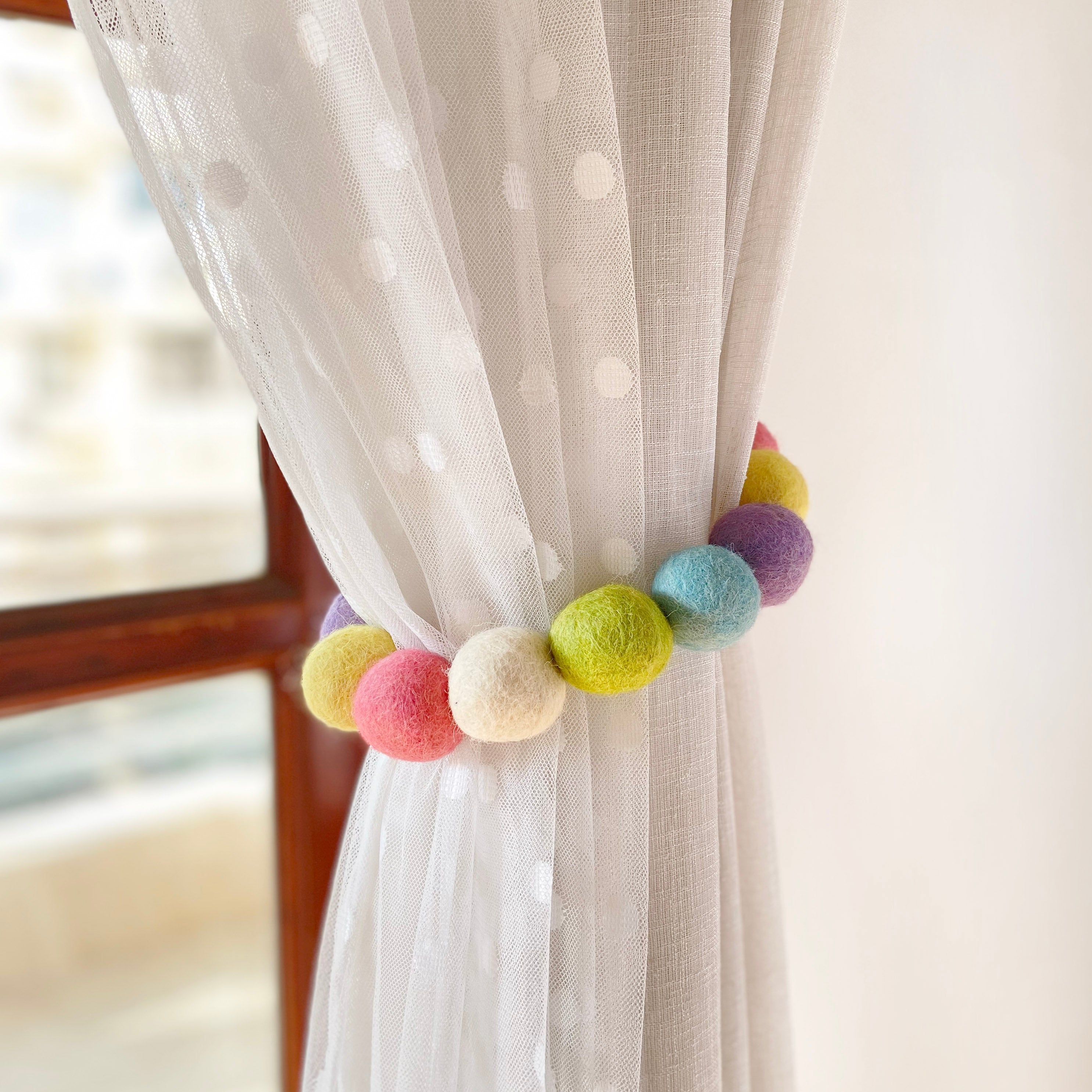 Multicolour Ball Curtain Ties