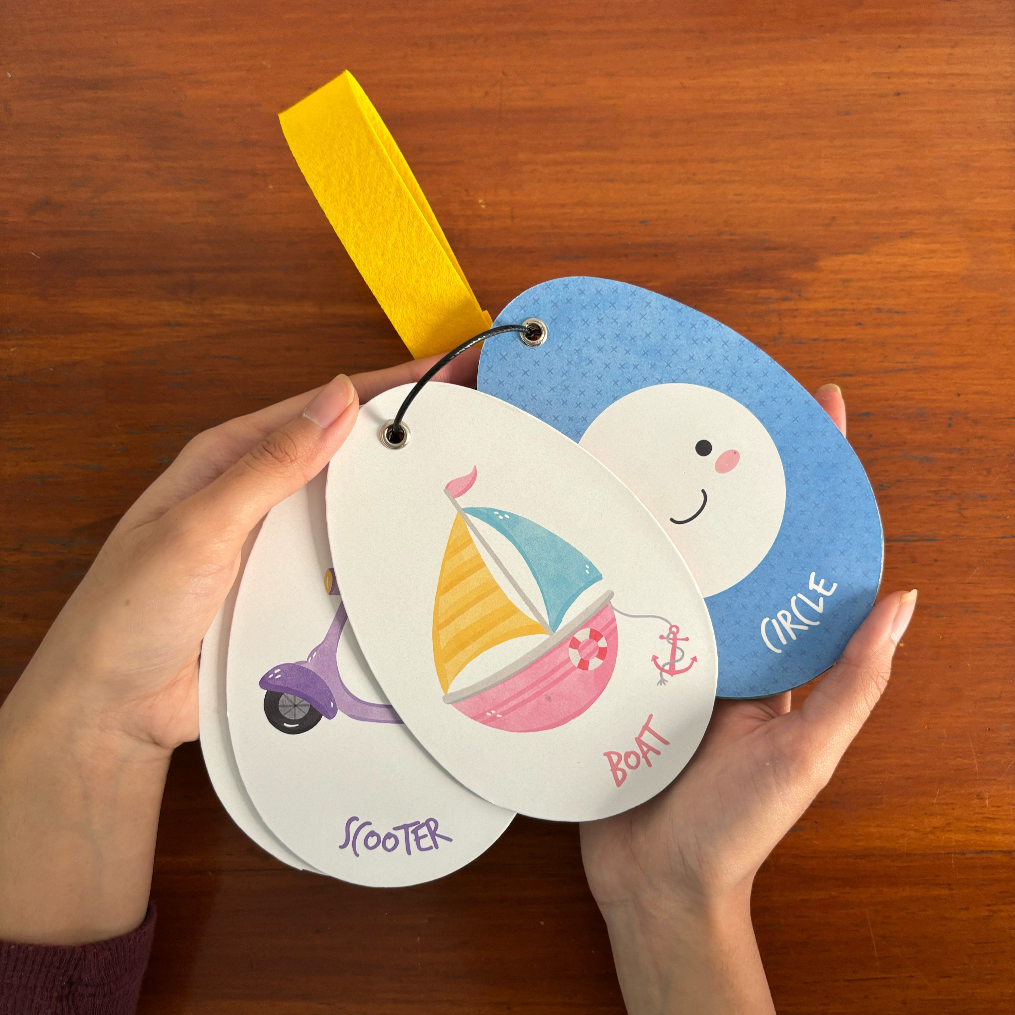 Wheel Shape Travel Cards